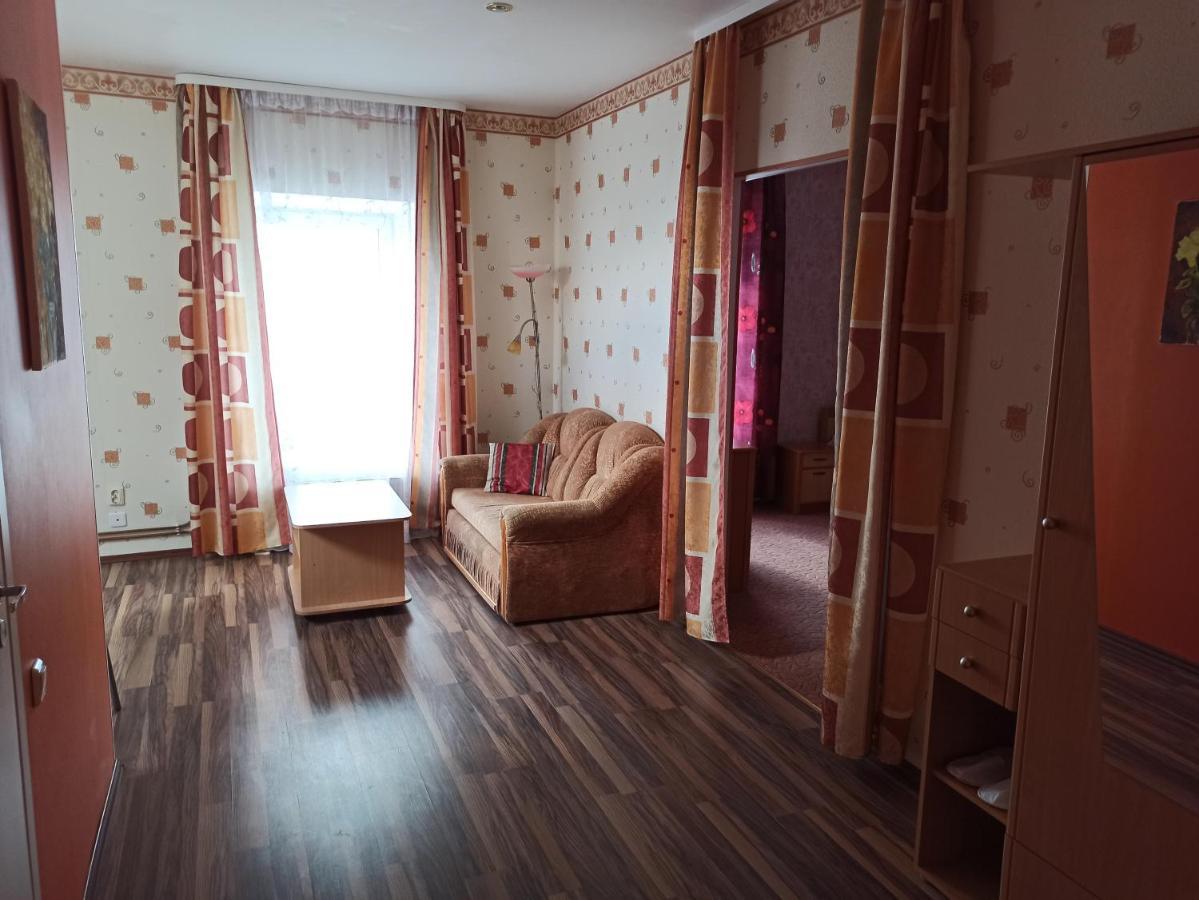 Central Hotel Narva Kültér fotó