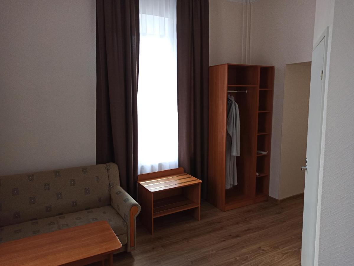 Central Hotel Narva Kültér fotó