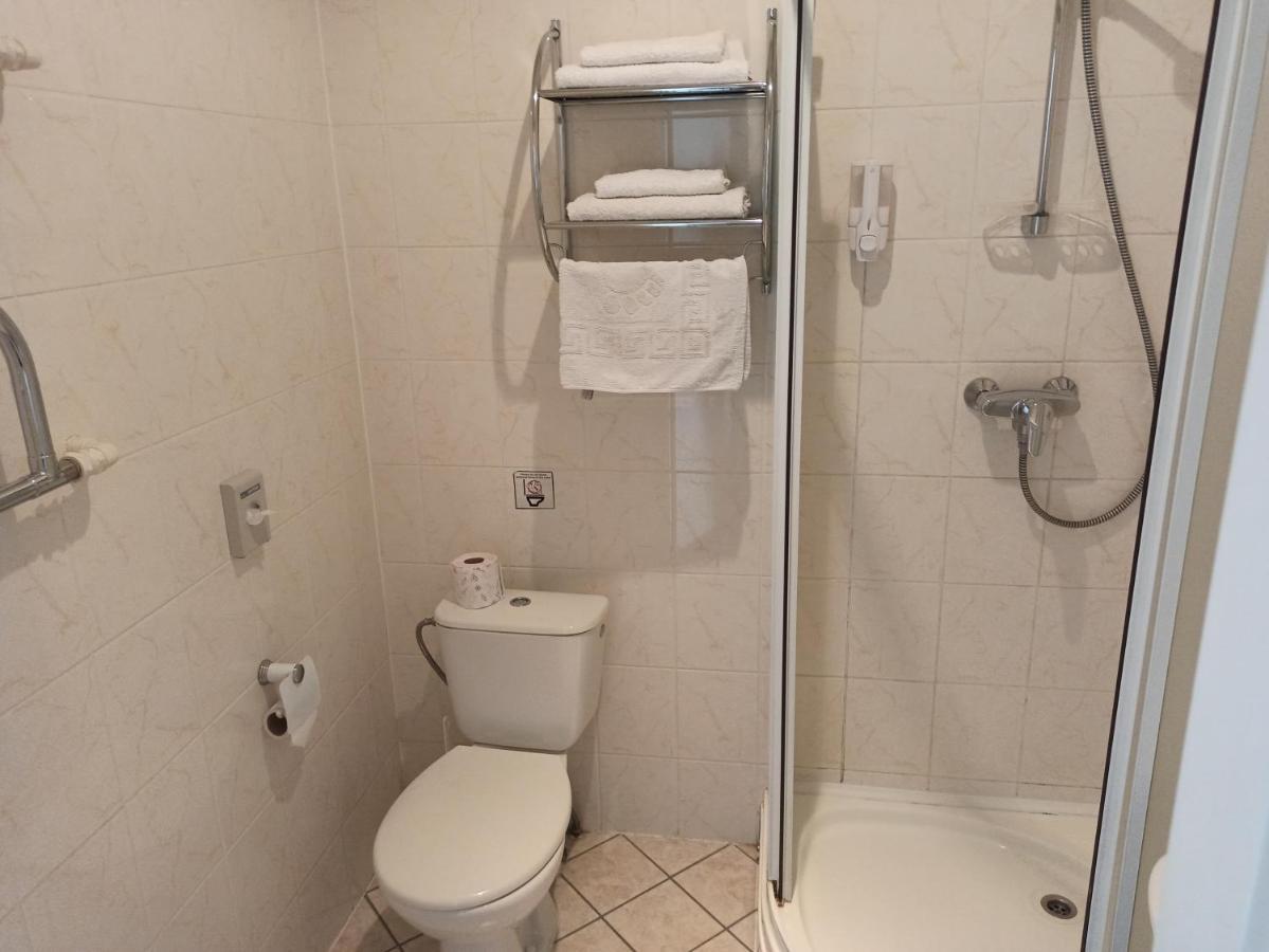 Central Hotel Narva Kültér fotó